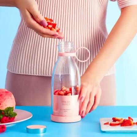 Portable Mini Blender & Juicer Bottle